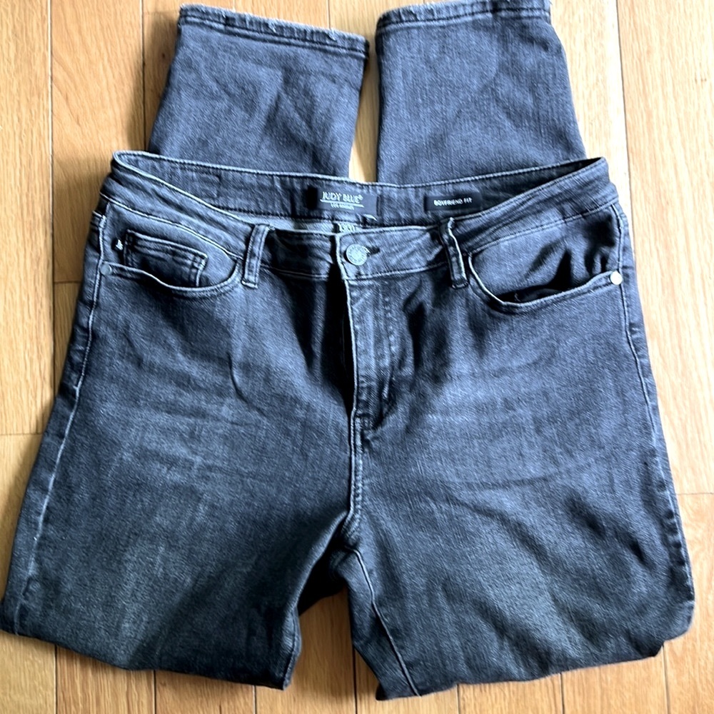 Women’s Judy Blue Boyfriend Jeans